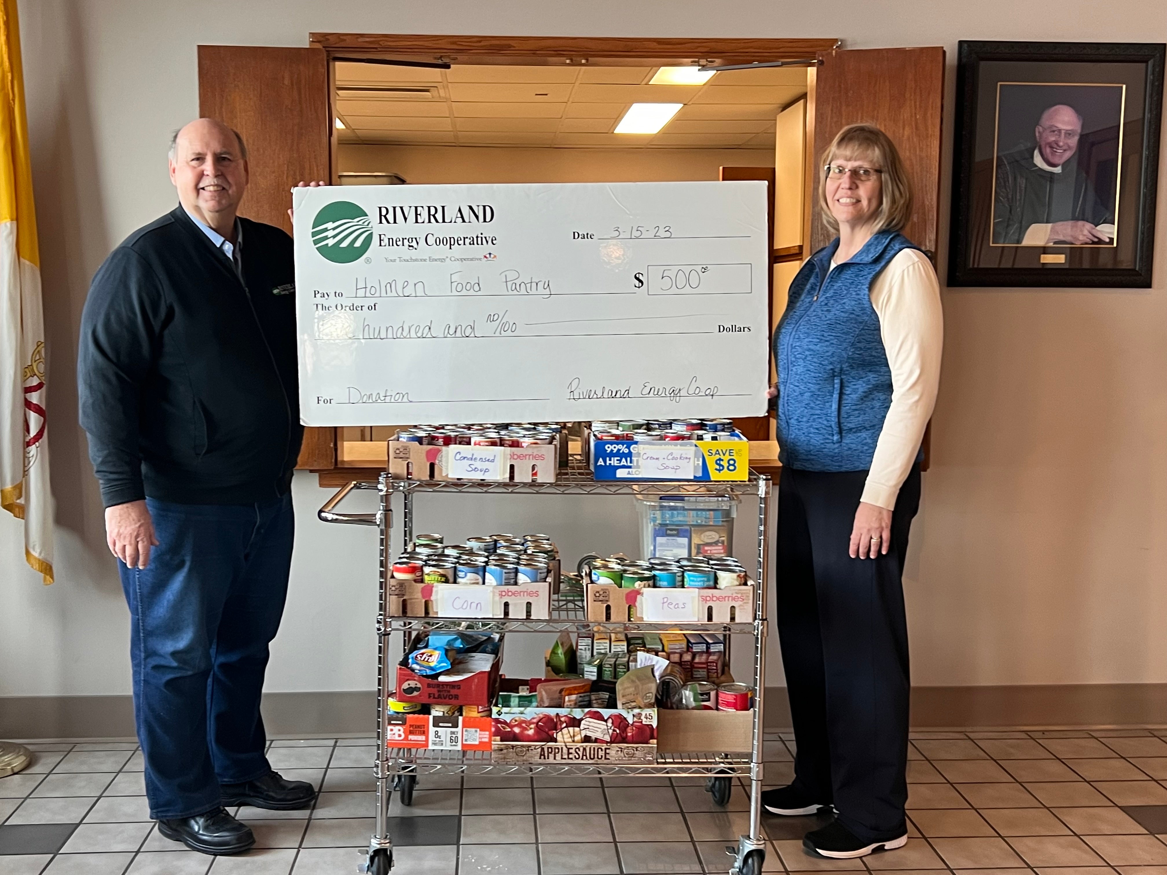 Holmen Food Pantry