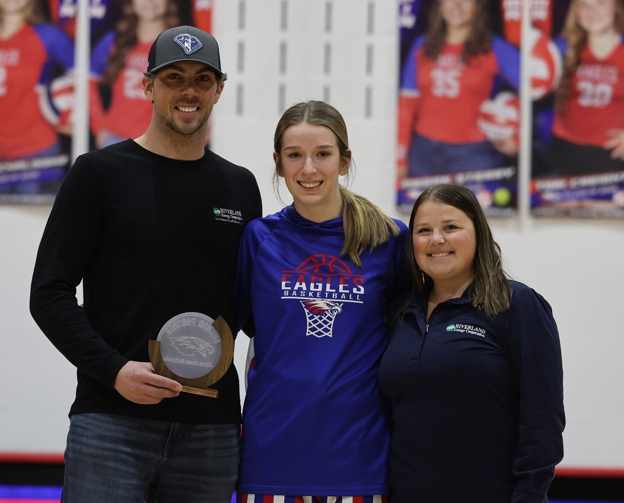Donation to the Alma School scoreboards